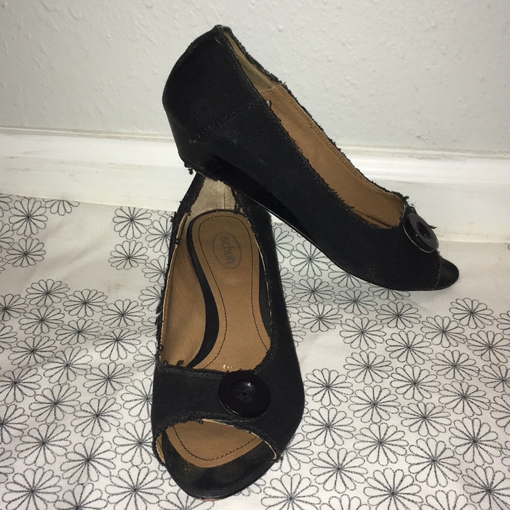 Schuh peep toe black wedge
